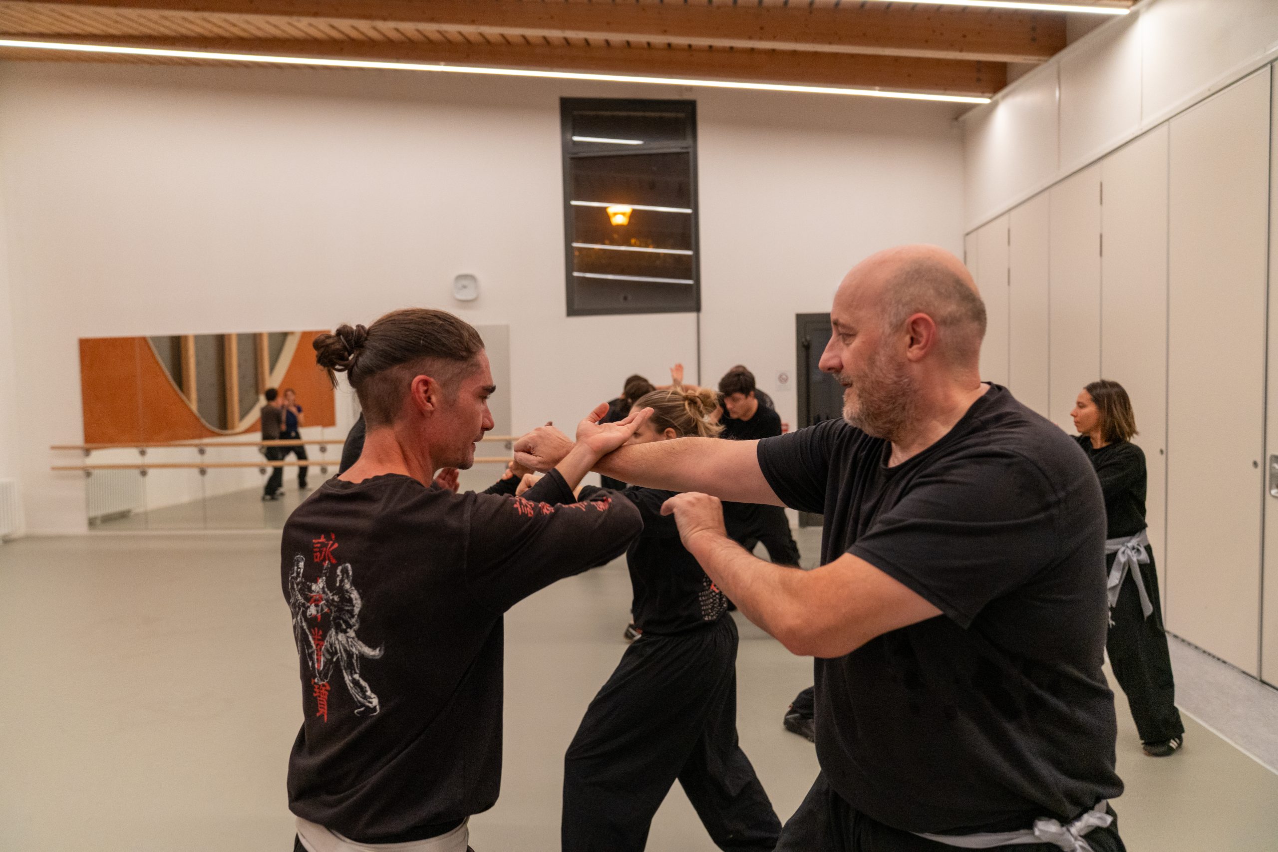Cours de self-défense mixte à Latresne